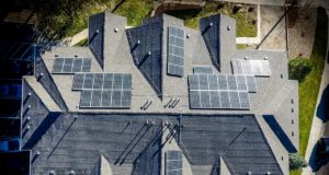 Comment utiliser un drone pour vérifier l’état de sa toiture ? drone pour toiture